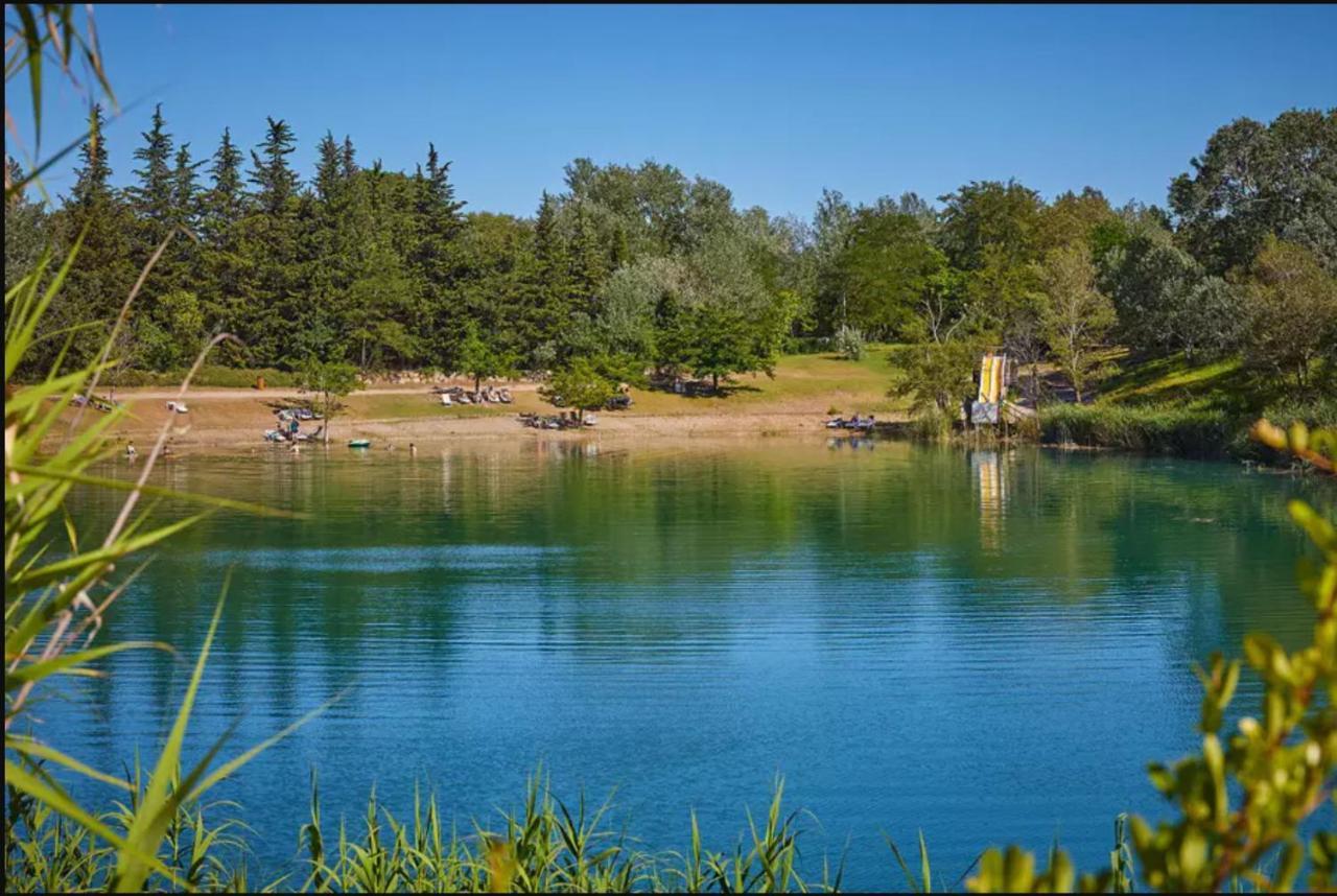 Domaine Des Iscles 호텔 라 로크 당 테롱 외부 사진